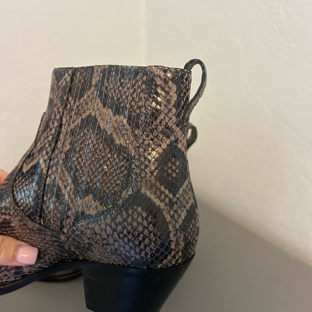 Ash Floyd python pull on Booties - Picture 5 of 7
